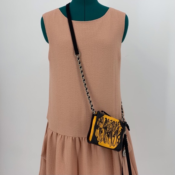 Izak Yellow Save the Bees Small Crossbody Purse - Picture 2 of 16